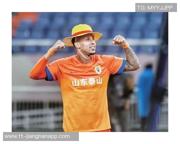 克雷桑精彩表现助力泰山队大胜对手5-1再添一城